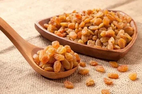 تصویر 3 از قیمت خرید کشمش زرد دودی + فروش ویژه